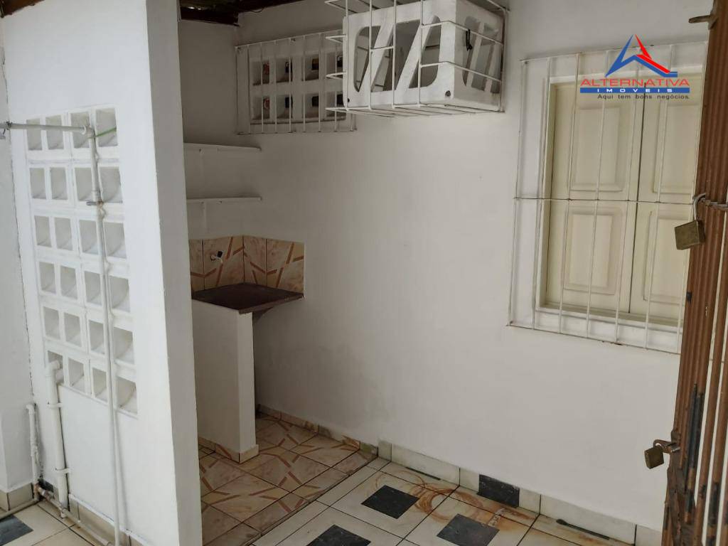 Casa à venda com 2 quartos, 96m² - Foto 8