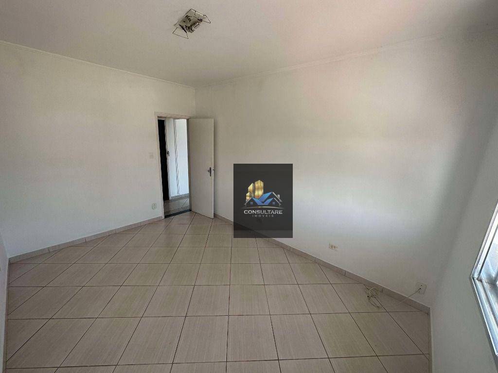 Apartamento para alugar com 1 quarto, 57m² - Foto 12