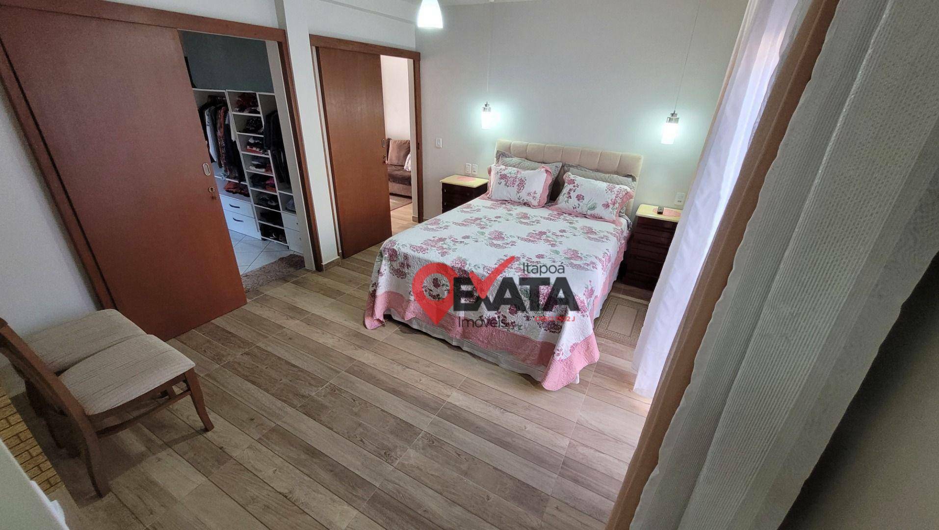 Casa à venda com 3 quartos, 150m² - Foto 17