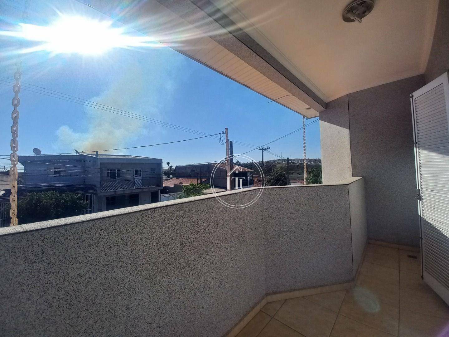 Casa à venda com 3 quartos, 190m² - Foto 13
