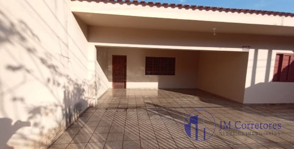 Casa à venda com 3 quartos, 142m² - Foto 2