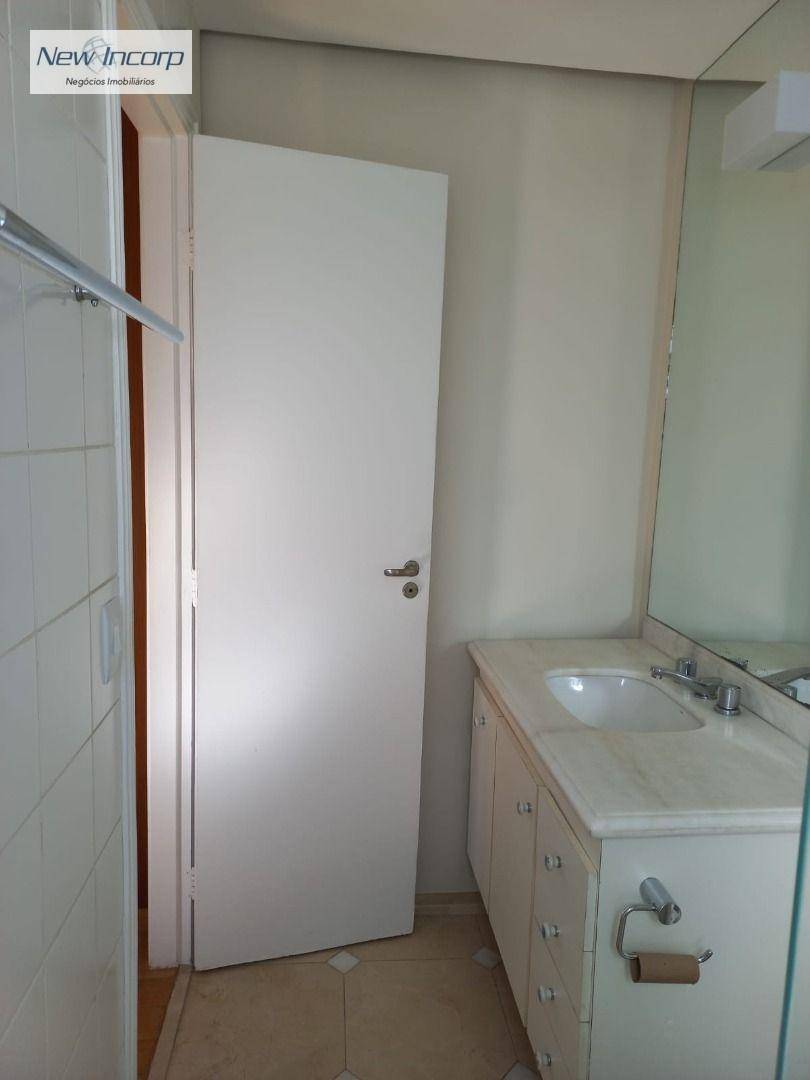 Apartamento à venda com 2 quartos, 70m² - Foto 24