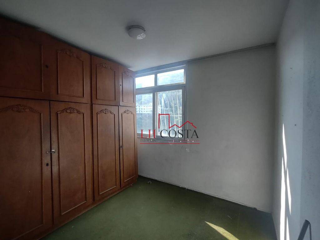 Apartamento à venda com 2 quartos, 70m² - Foto 10