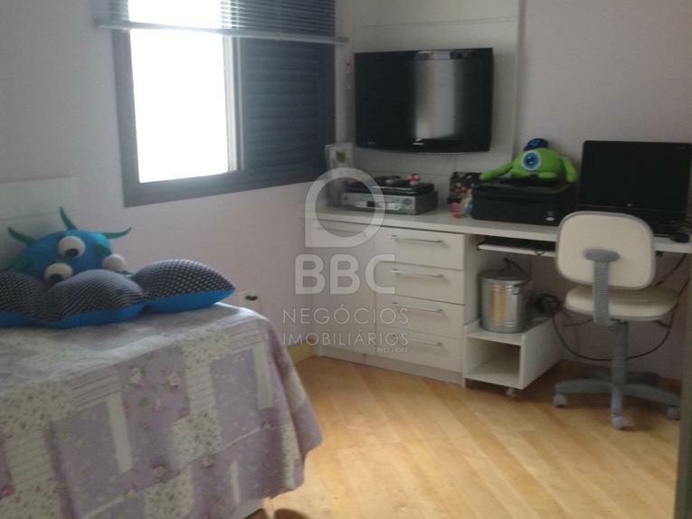 Apartamento à venda com 4 quartos, 198m² - Foto 23