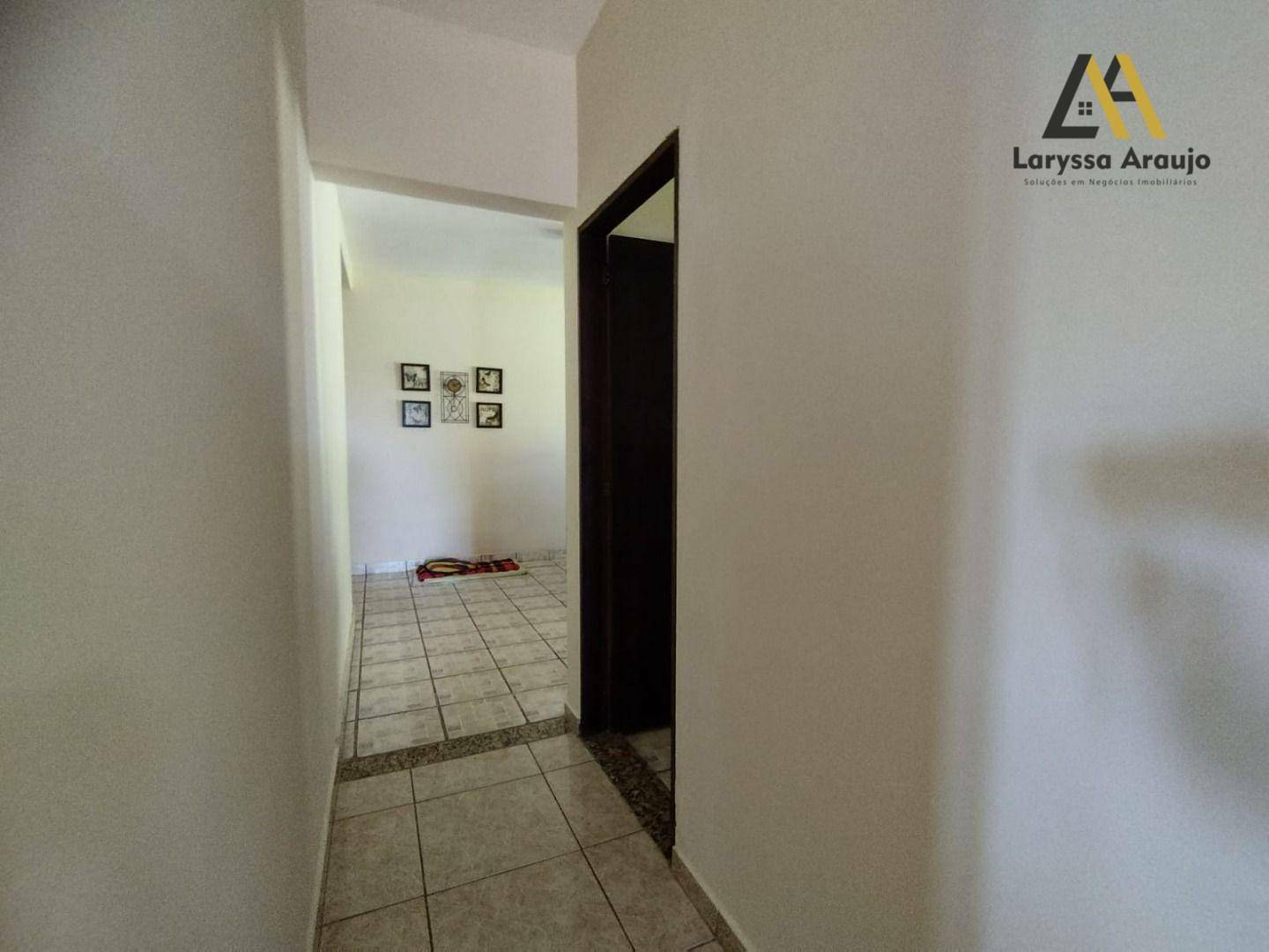 Chácara à venda com 5 quartos, 250m² - Foto 27