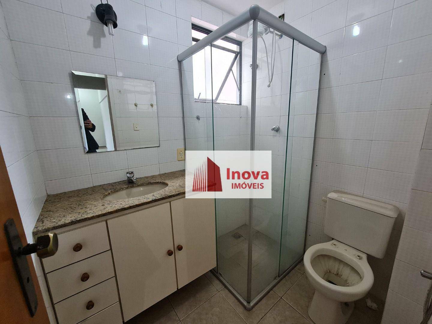 Apartamento para alugar com 2 quartos, 79m² - Foto 13