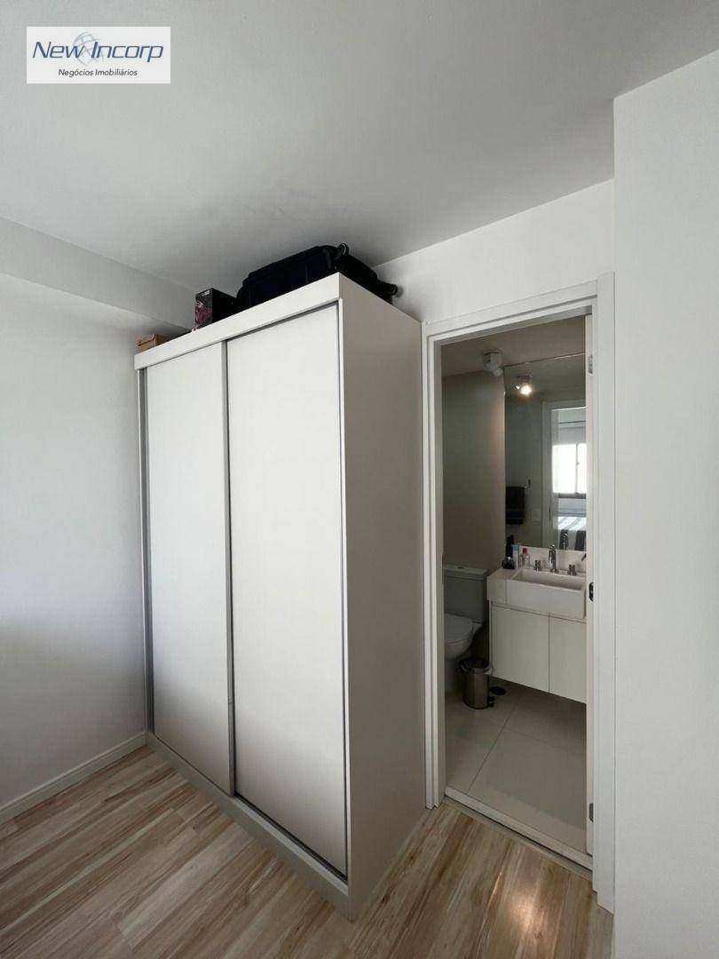 Apartamento à venda com 1 quarto, 37m² - Foto 11