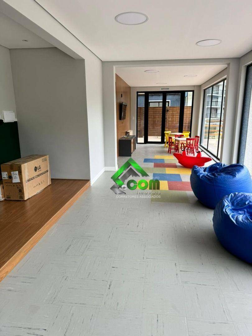 Apartamento à venda com 2 quartos, 74m² - Foto 50