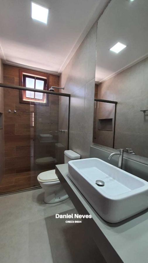 Casa de Condomínio à venda com 4 quartos, 220m² - Foto 6