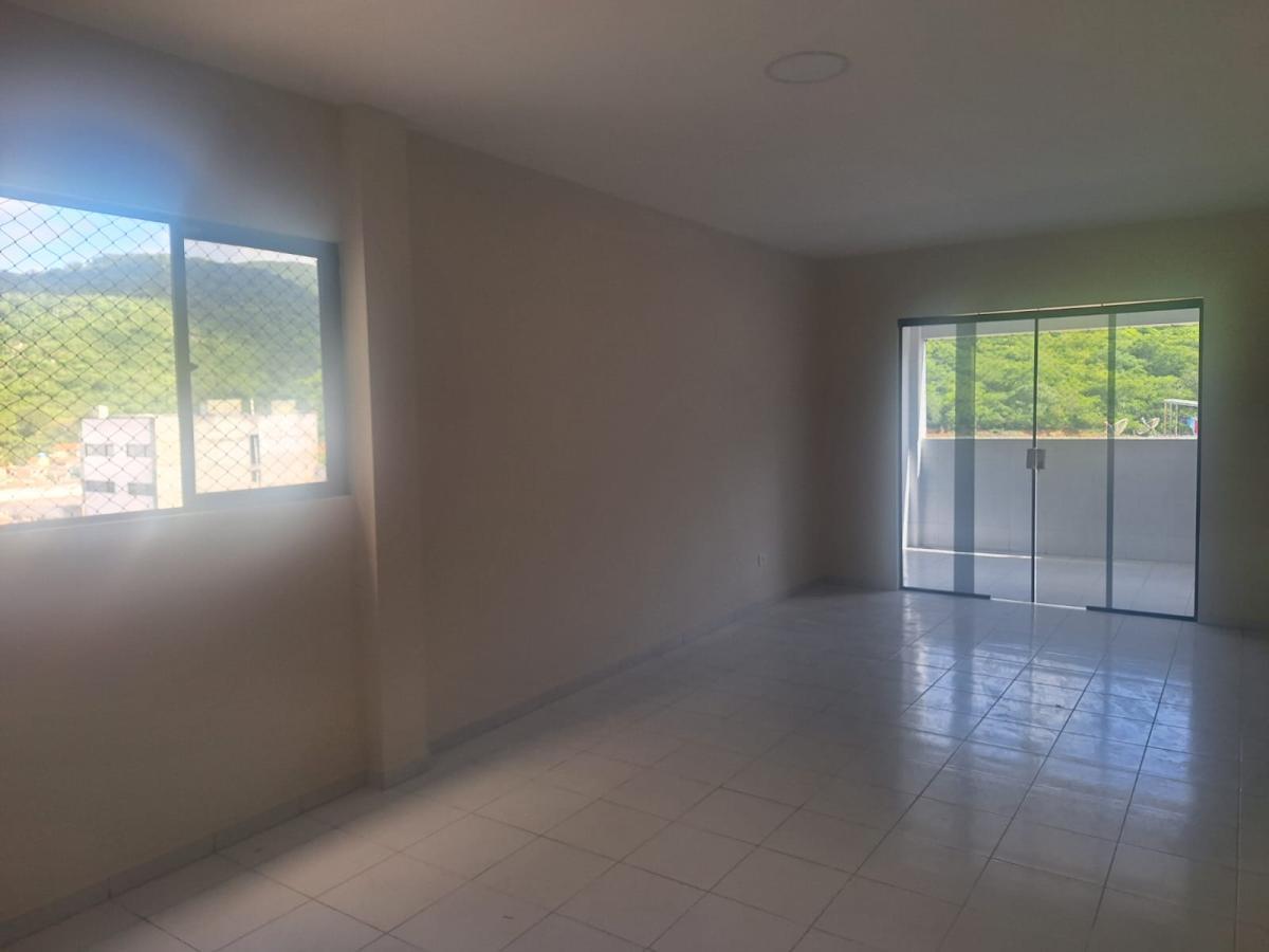 Apartamento à venda com 2 quartos, 153m² - Foto 5