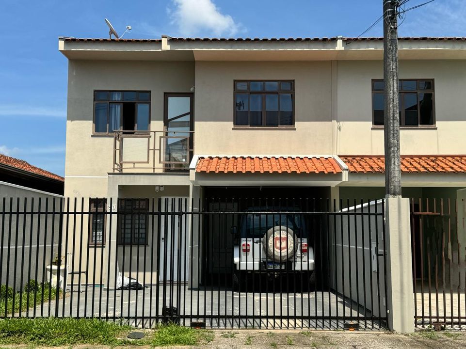 Sobrado à venda com 3 quartos, 105m² - Foto 1