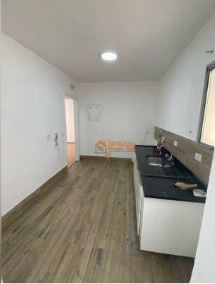 Apartamento à venda com 2 quartos, 75m² - Foto 4