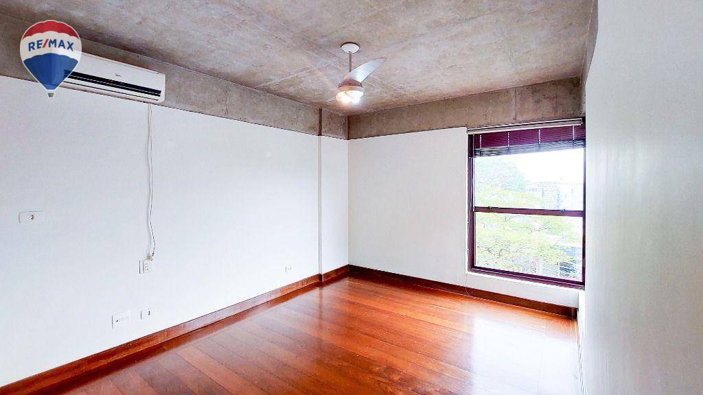 Apartamento para alugar com 3 quartos, 127m² - Foto 22