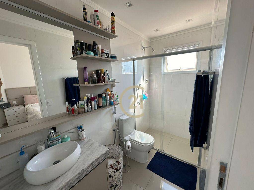 Apartamento à venda com 3 quartos, 176m² - Foto 10