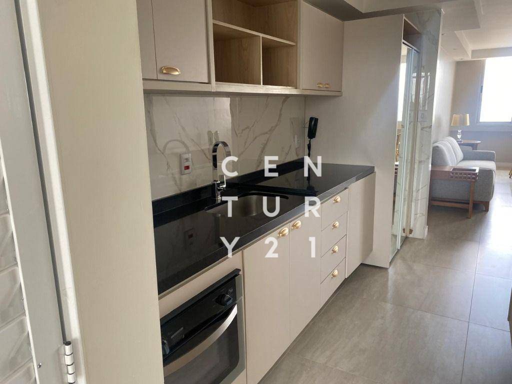 Apartamento à venda com 3 quartos, 135m² - Foto 23