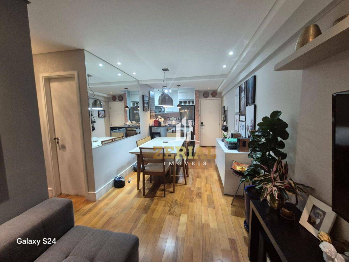 Apartamento à venda com 2 quartos, 67m² - Foto 7