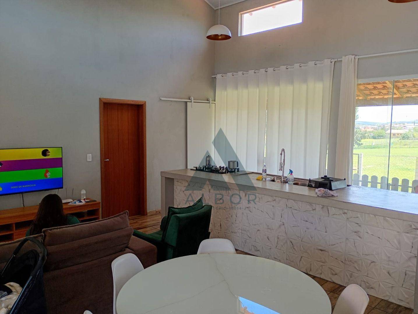 Chácara, 2 quartos, 238 m² - Foto 2