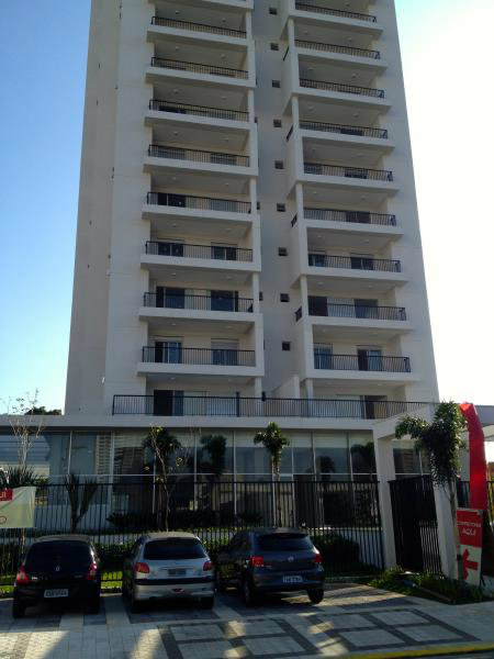 Apartamento à venda com 2 quartos, 70m² - Foto 13