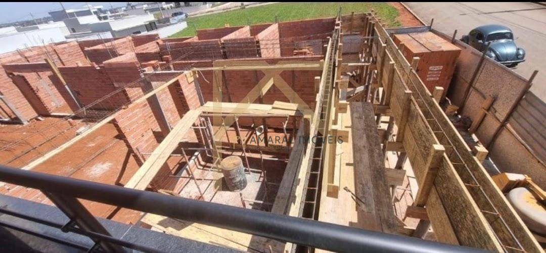 Casa de Condomínio à venda com 4 quartos, 200m² - Foto 3