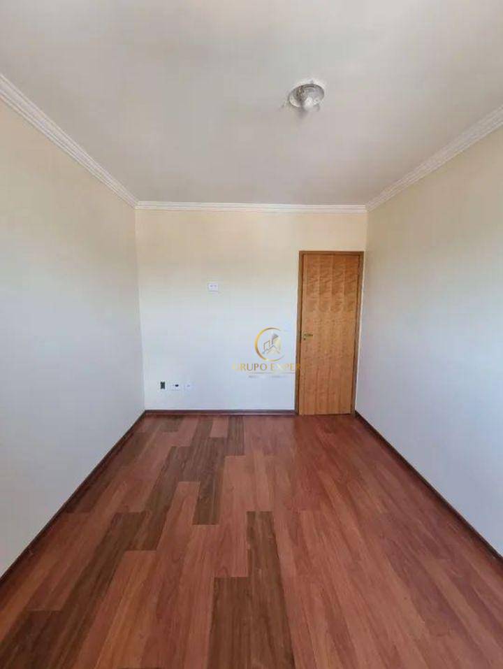 Apartamento à venda com 2 quartos, 62m² - Foto 5