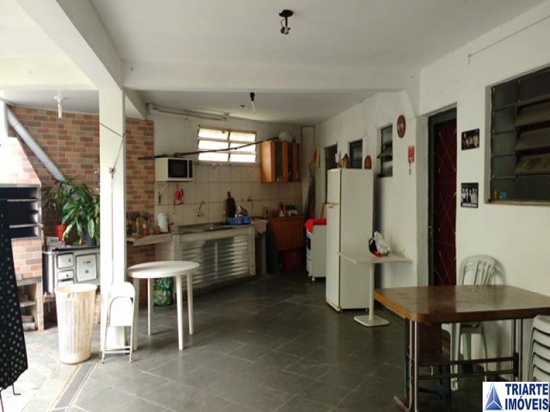 Casa à venda com 3 quartos, 271m² - Foto 14