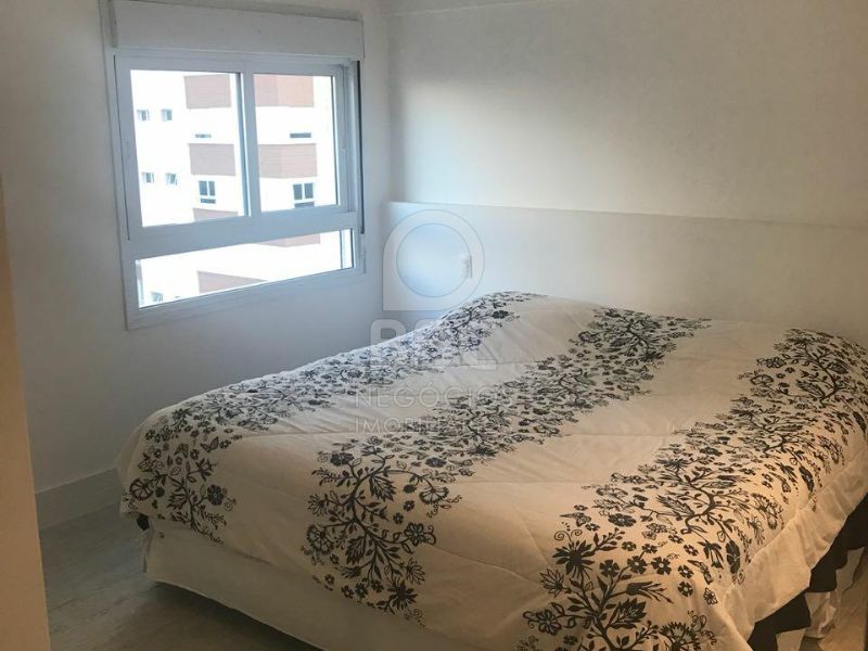 Apartamento à venda com 3 quartos, 234m² - Foto 20