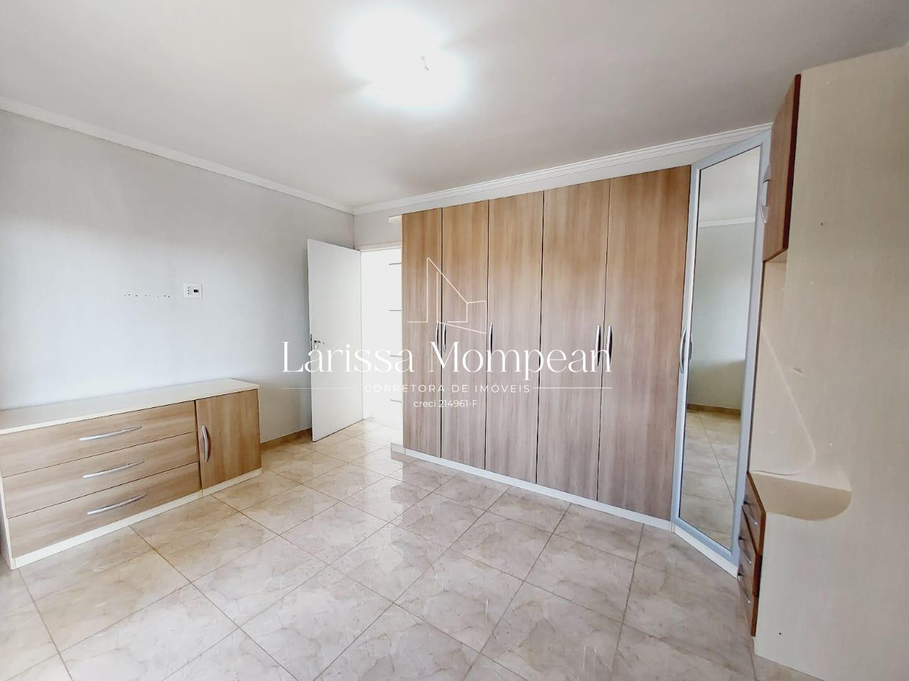 Casa à venda com 2 quartos, 140m² - Foto 11