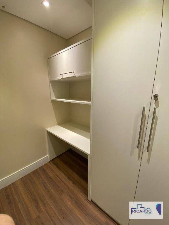 Apartamento à venda com 3 quartos, 116m² - Foto 17