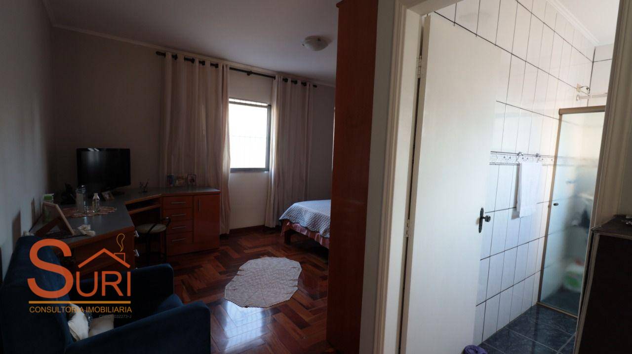 Sobrado à venda com 3 quartos, 227m² - Foto 5