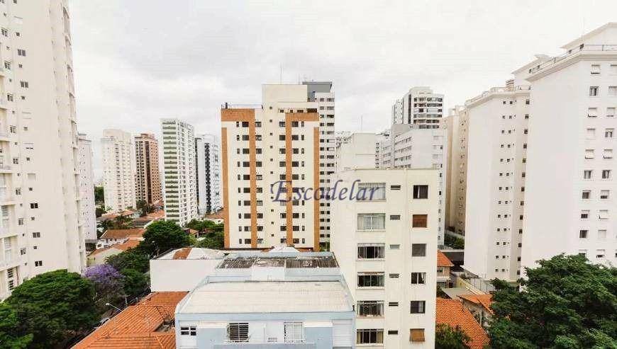 Apartamento à venda com 3 quartos, 110m² - Foto 2