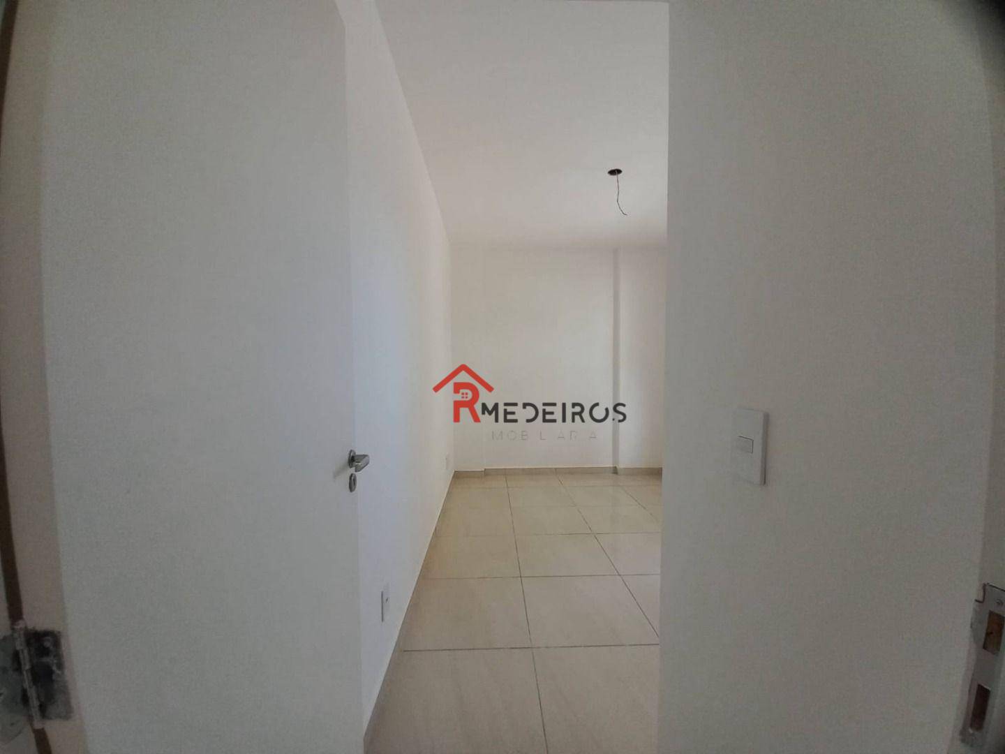 Apartamento à venda com 1 quarto, 44m² - Foto 12