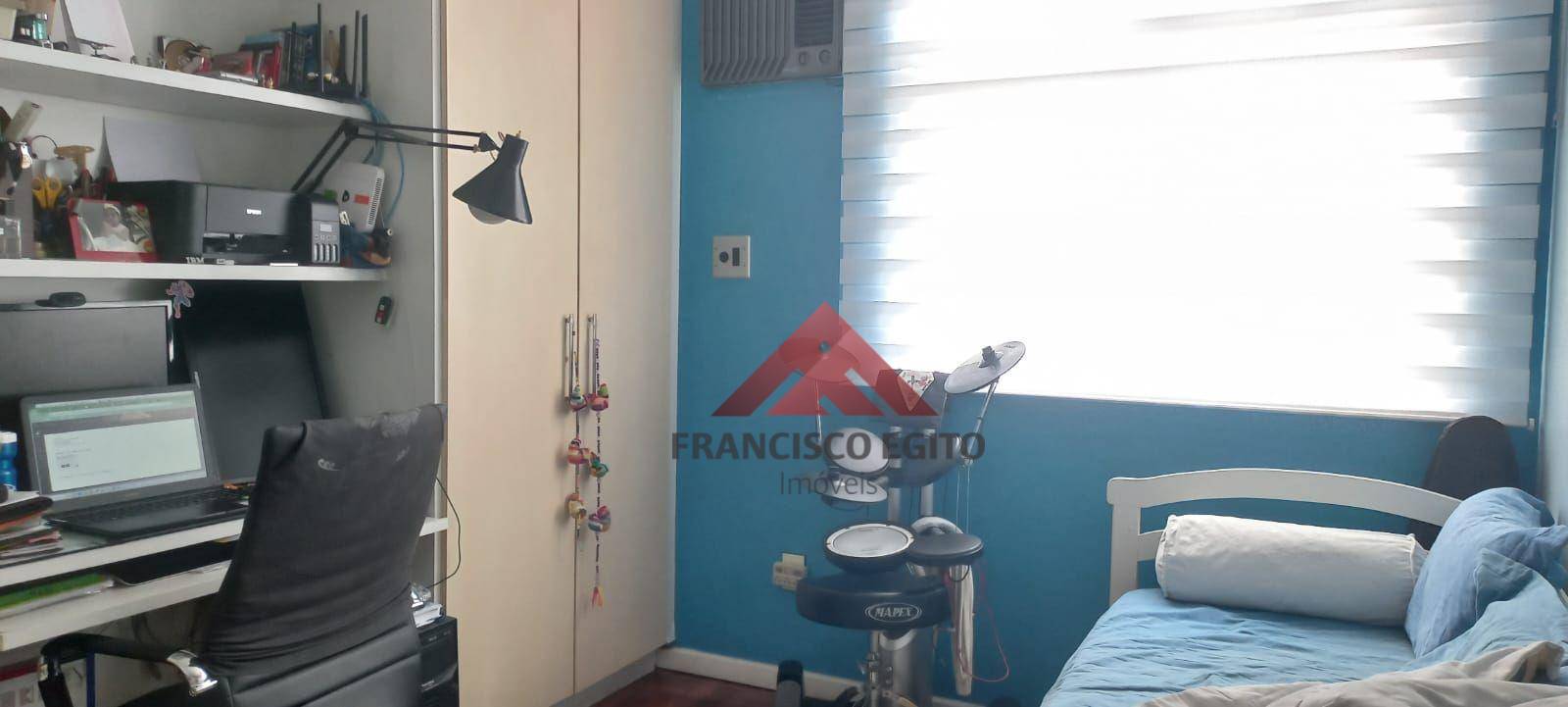 Apartamento à venda com 3 quartos, 113m² - Foto 18