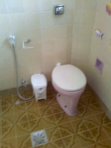 Apartamento à venda com 2 quartos, 75m² - Foto 2