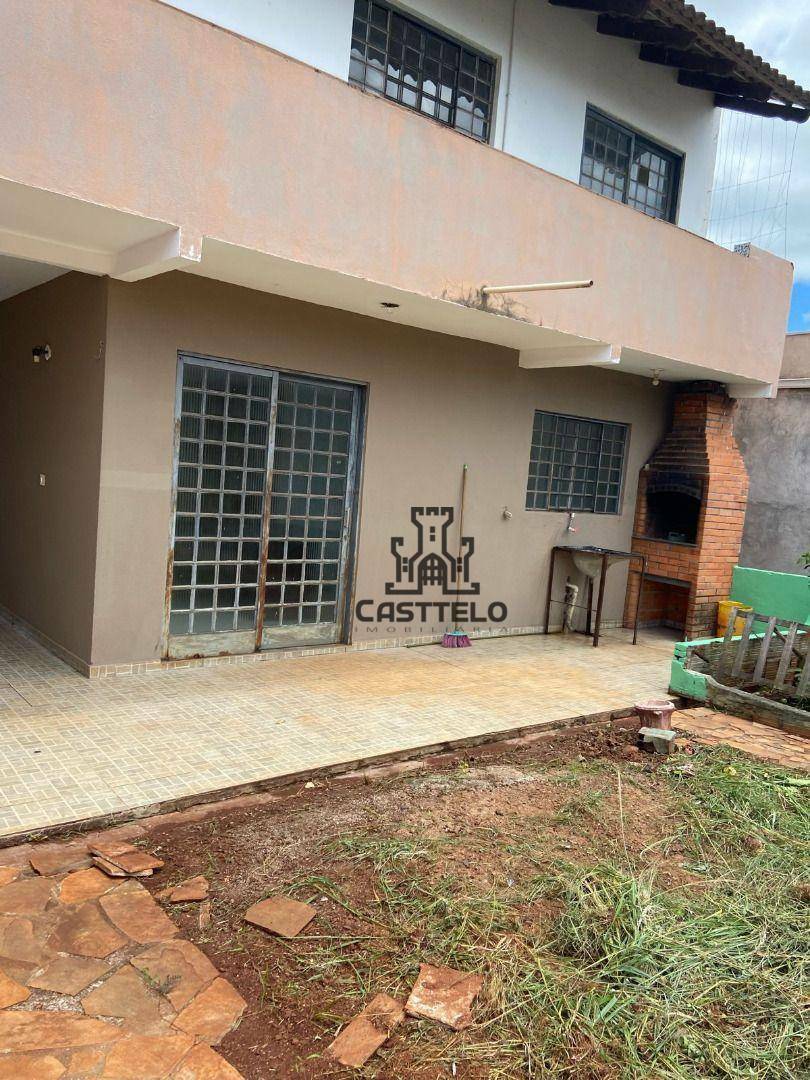 Casa à venda com 3 quartos, 100m² - Foto 13