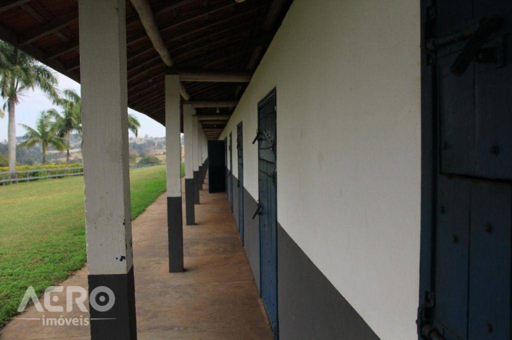 Fazenda à venda com 3 quartos, 400m² - Foto 27