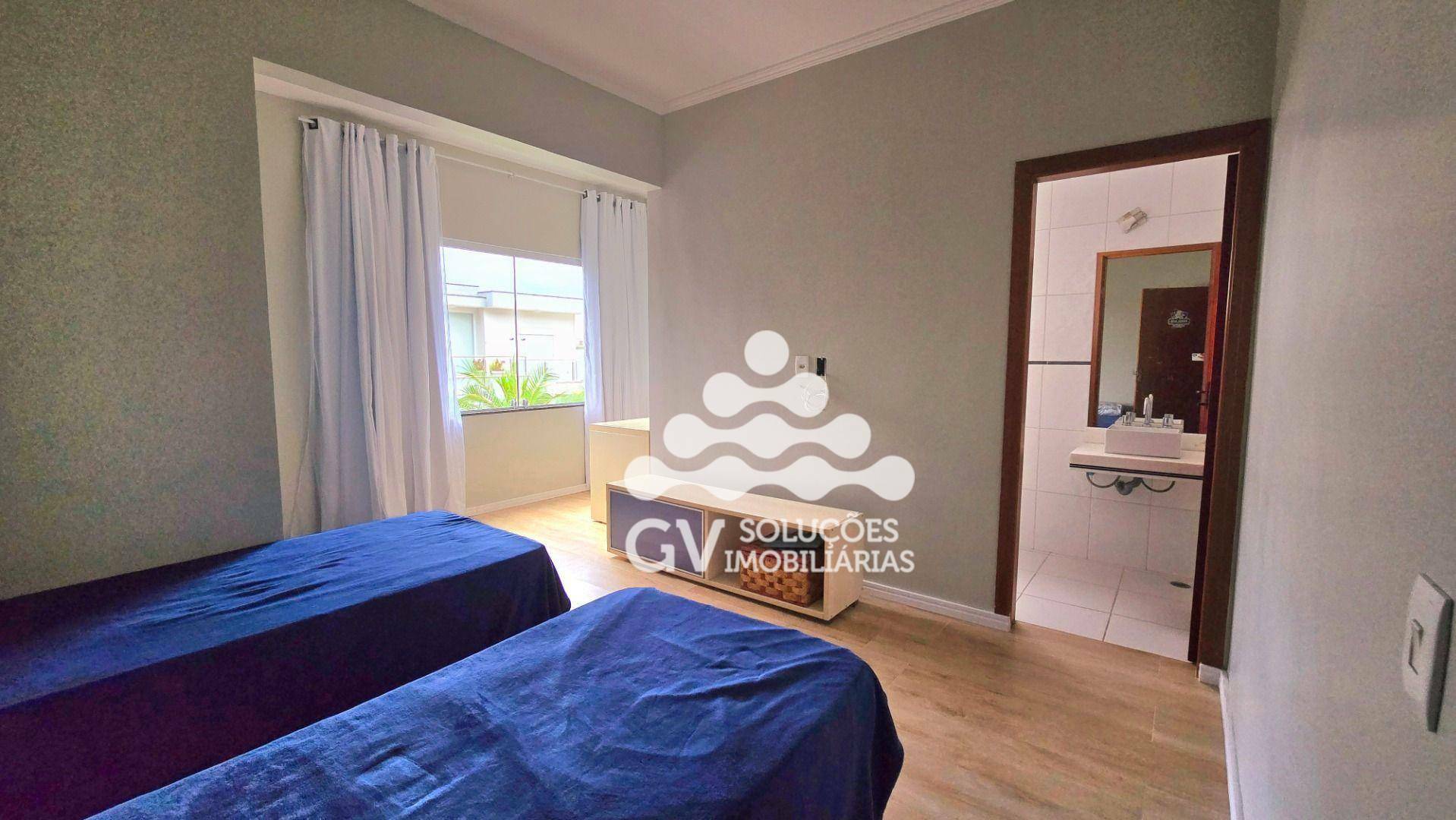 Casa de Condomínio à venda com 5 quartos, 300m² - Foto 11