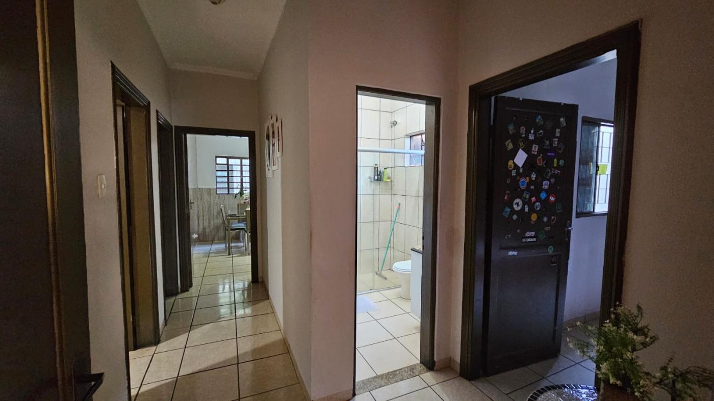 Casa à venda com 3 quartos, 420m² - Foto 21