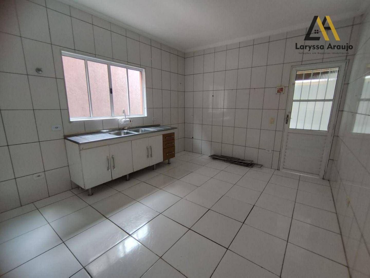 Sobrado à venda com 3 quartos, 100m² - Foto 17