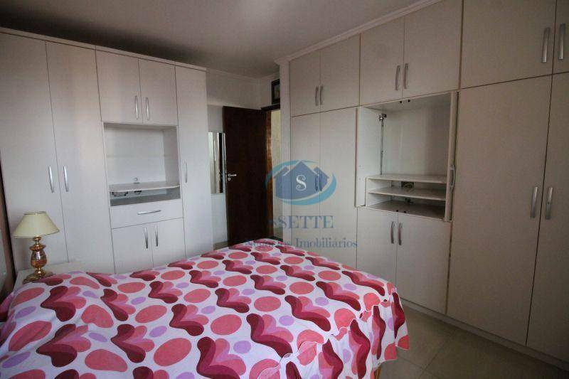 Apartamento à venda com 1 quarto, 62m² - Foto 2