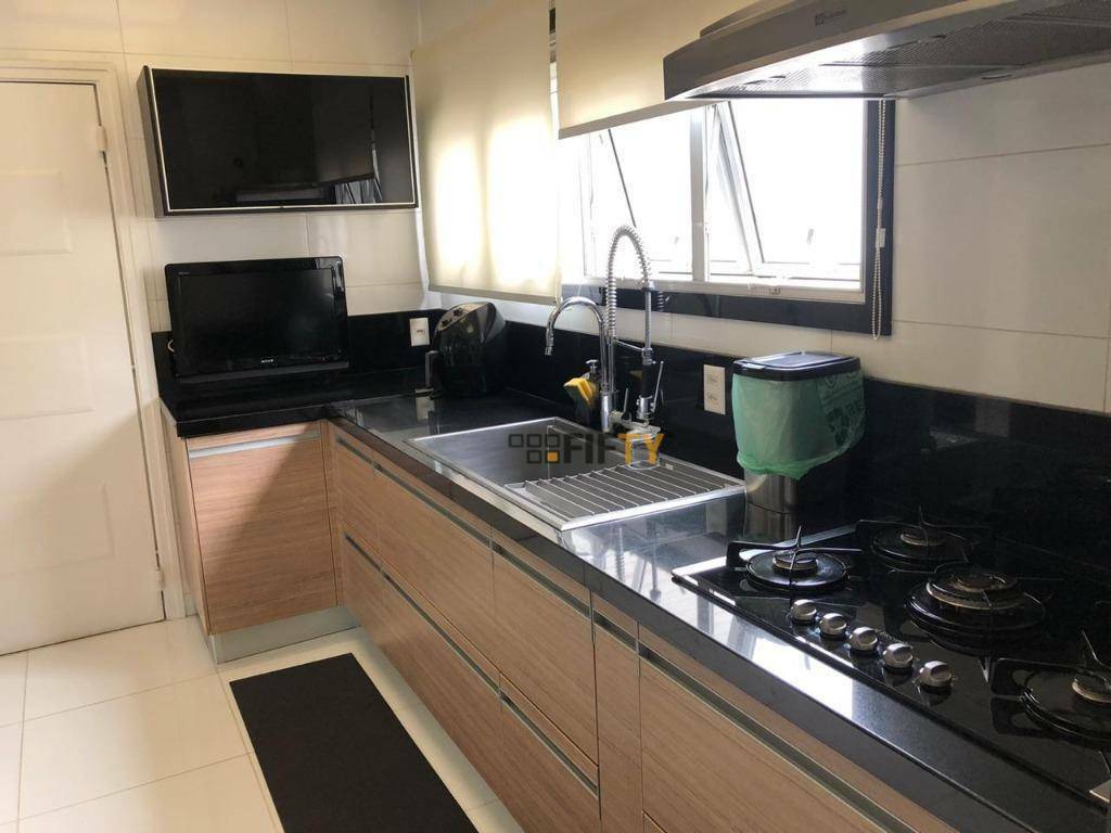 Apartamento à venda com 2 quartos, 214m² - Foto 28