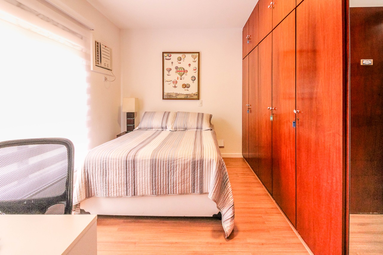 Apartamento à venda com 3 quartos, 198m² - Foto 10