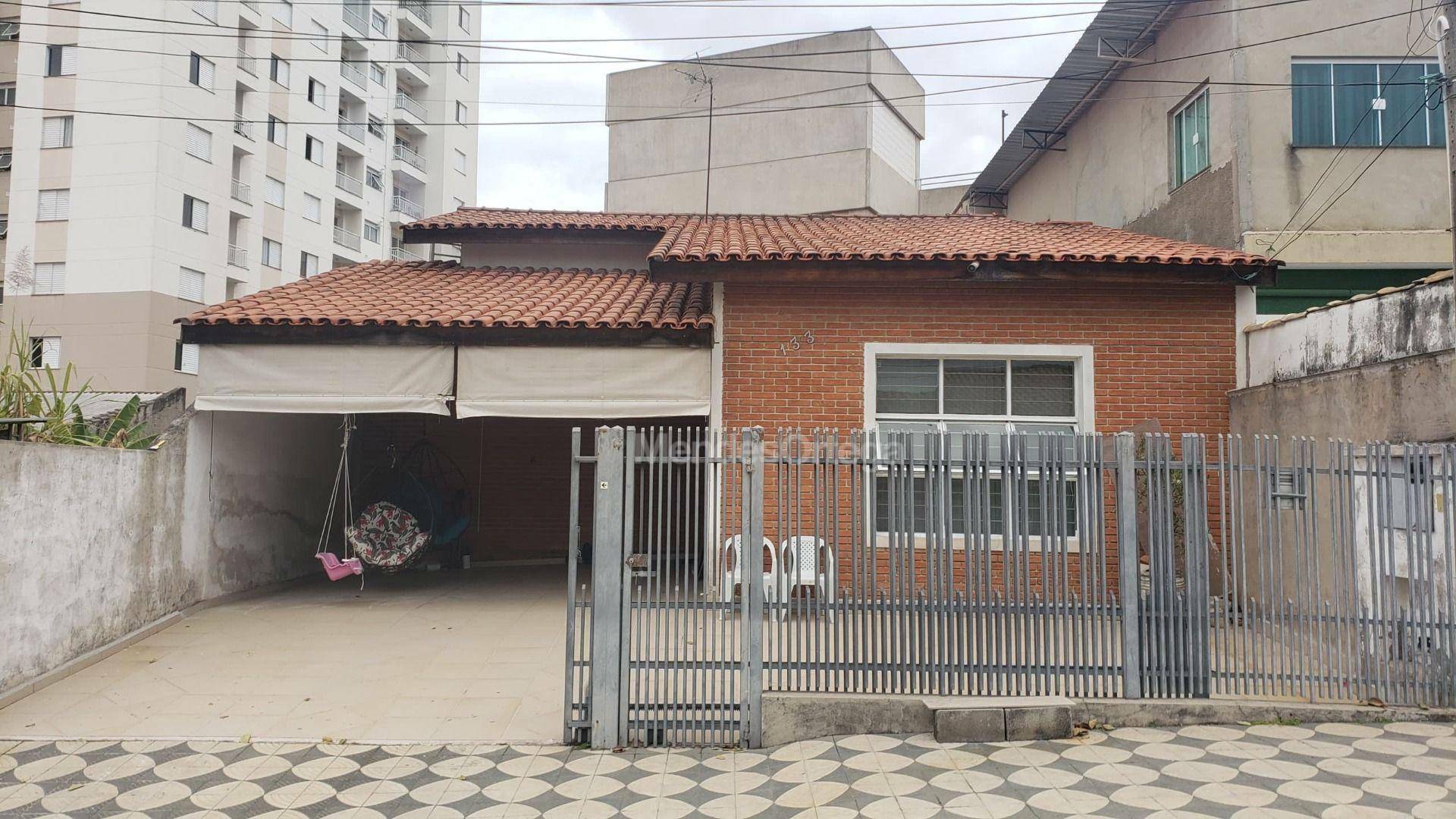 Casa à venda com 2 quartos, 137m² - Foto 2