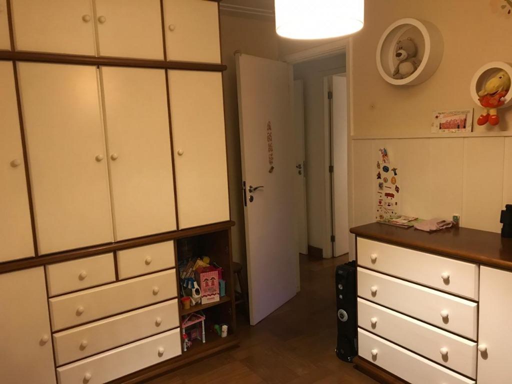 Apartamento à venda com 3 quartos, 134m² - Foto 14