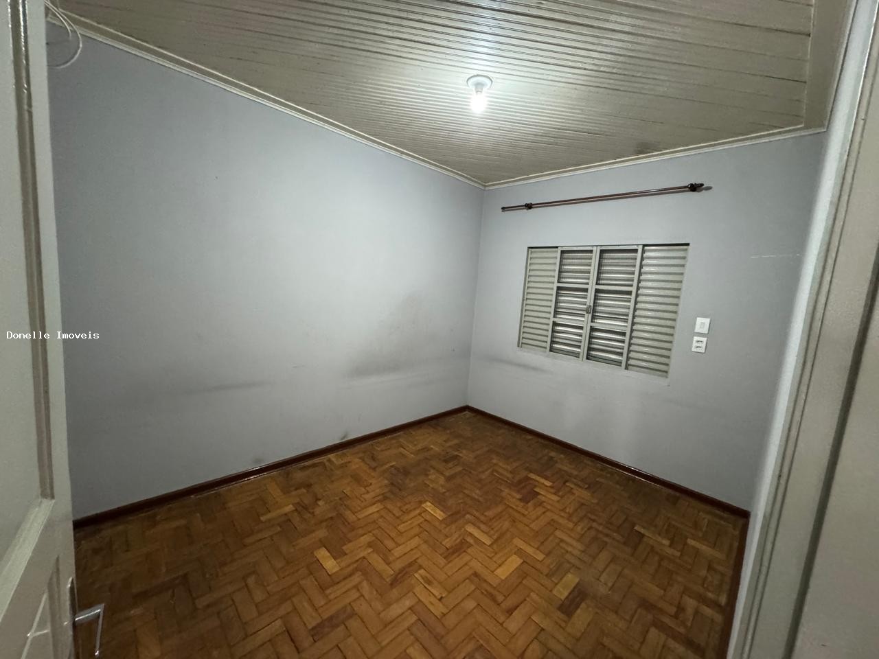 Casa para alugar com 3 quartos, 90m² - Foto 10