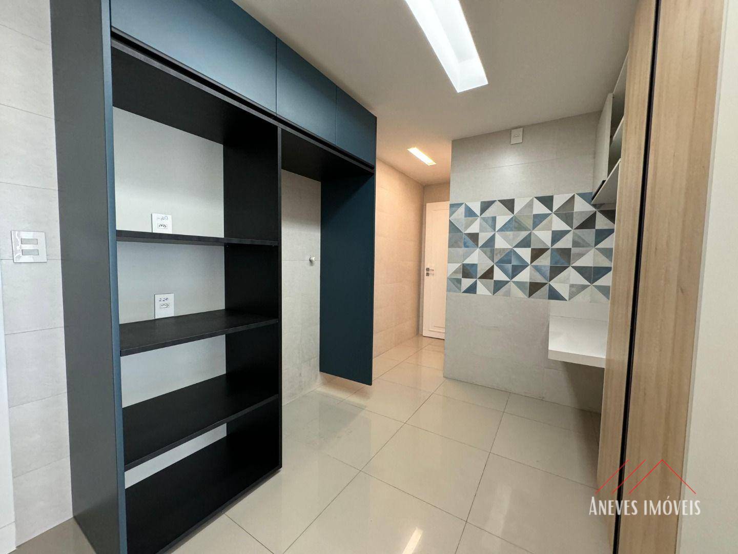 Apartamento à venda com 3 quartos, 202m² - Foto 16