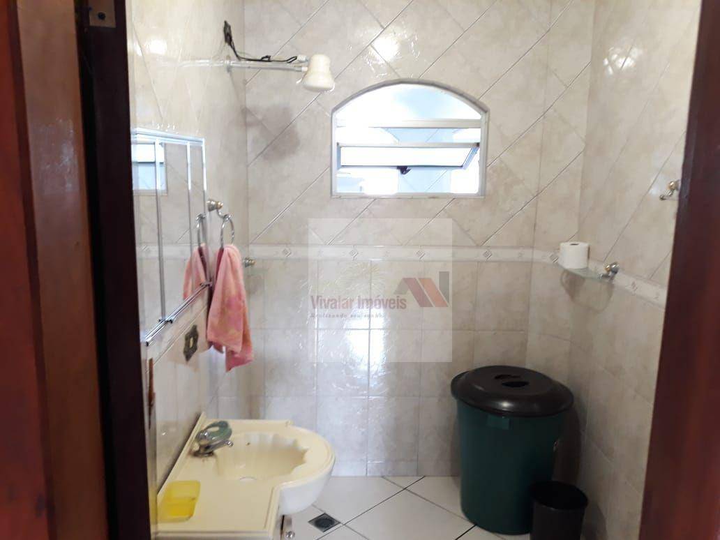 Sobrado à venda com 6 quartos, 218m² - Foto 21