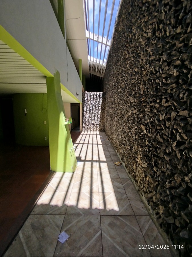 Casa para alugar com 5 quartos, 200m² - Foto 20