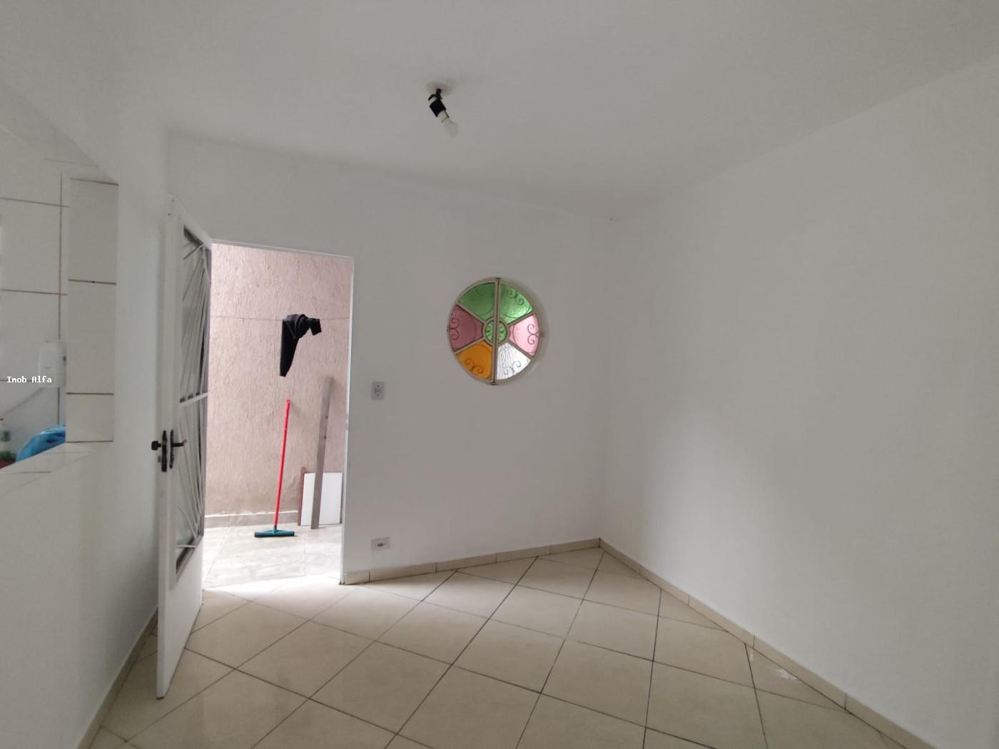 Sobrado à venda com 3 quartos, 250m² - Foto 4