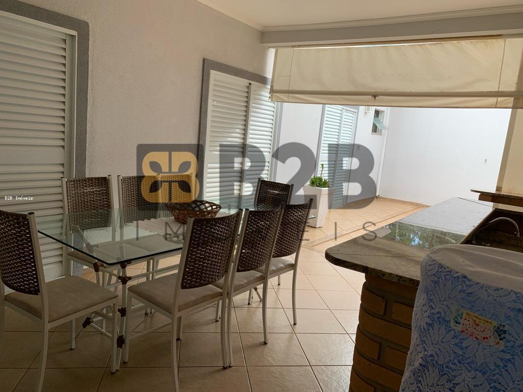 Casa de Condomínio à venda com 4 quartos, 220m² - Foto 10