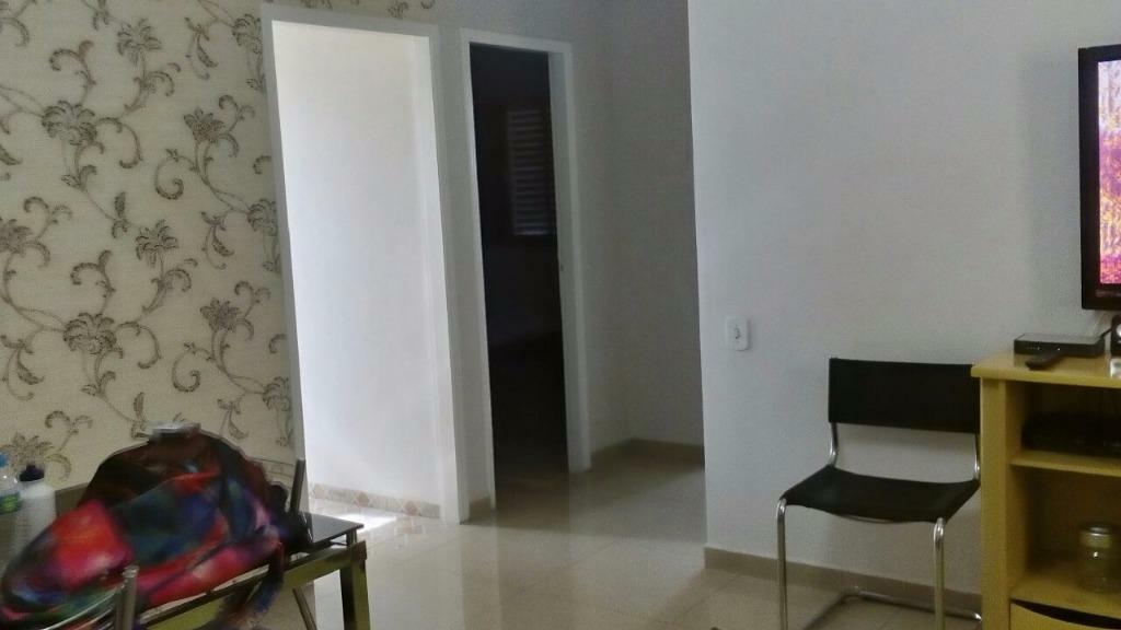 Apartamento à venda com 2 quartos, 62m² - Foto 7